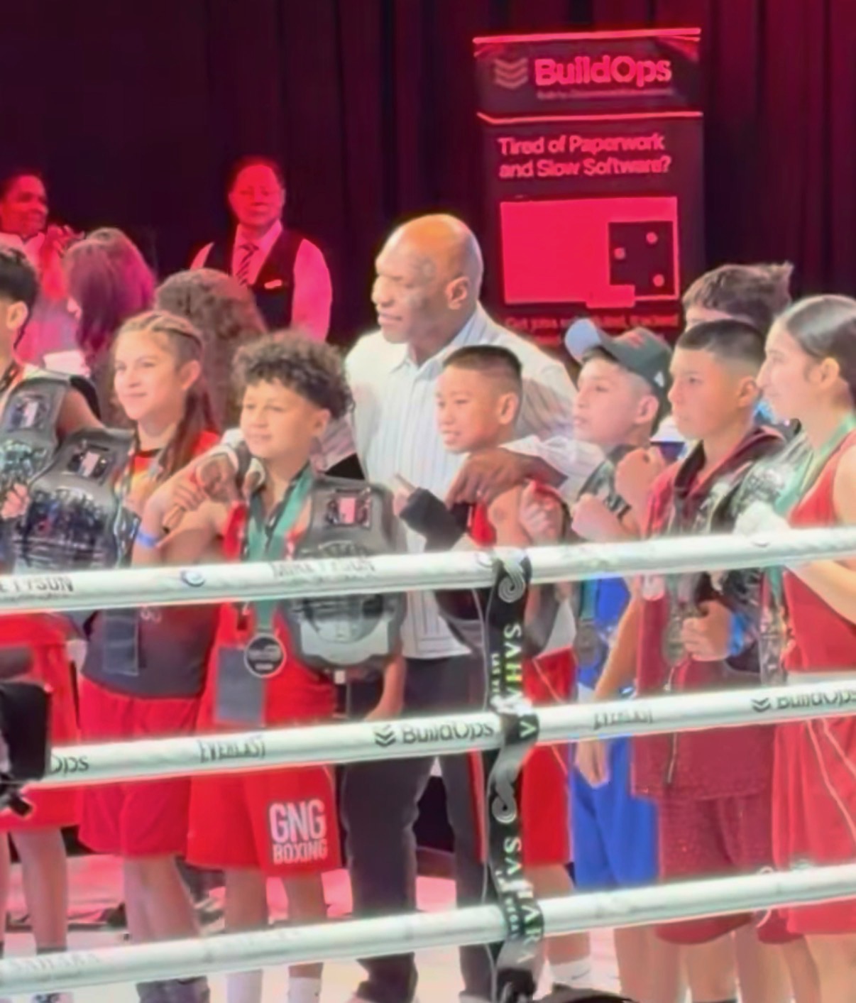 Mike Tyson Invitational en Las Vegas: la nueva generación latina toma el ring